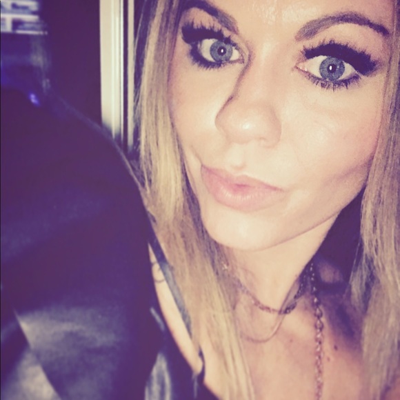 Meet your Posher, Tasha - Picture 2 of 2